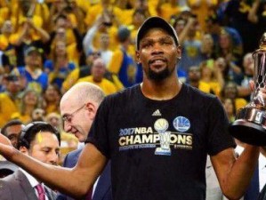 NBA2018赛季MVP排行榜出炉（勇士球星库里蝉联MVP荣誉，詹姆斯屈居亚军）