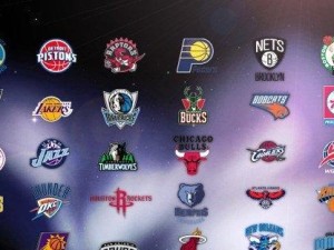 NBA球队市场排行榜揭秘（纽约尼克斯位居榜首，湖人勇夺亚军，火箭成黑马）